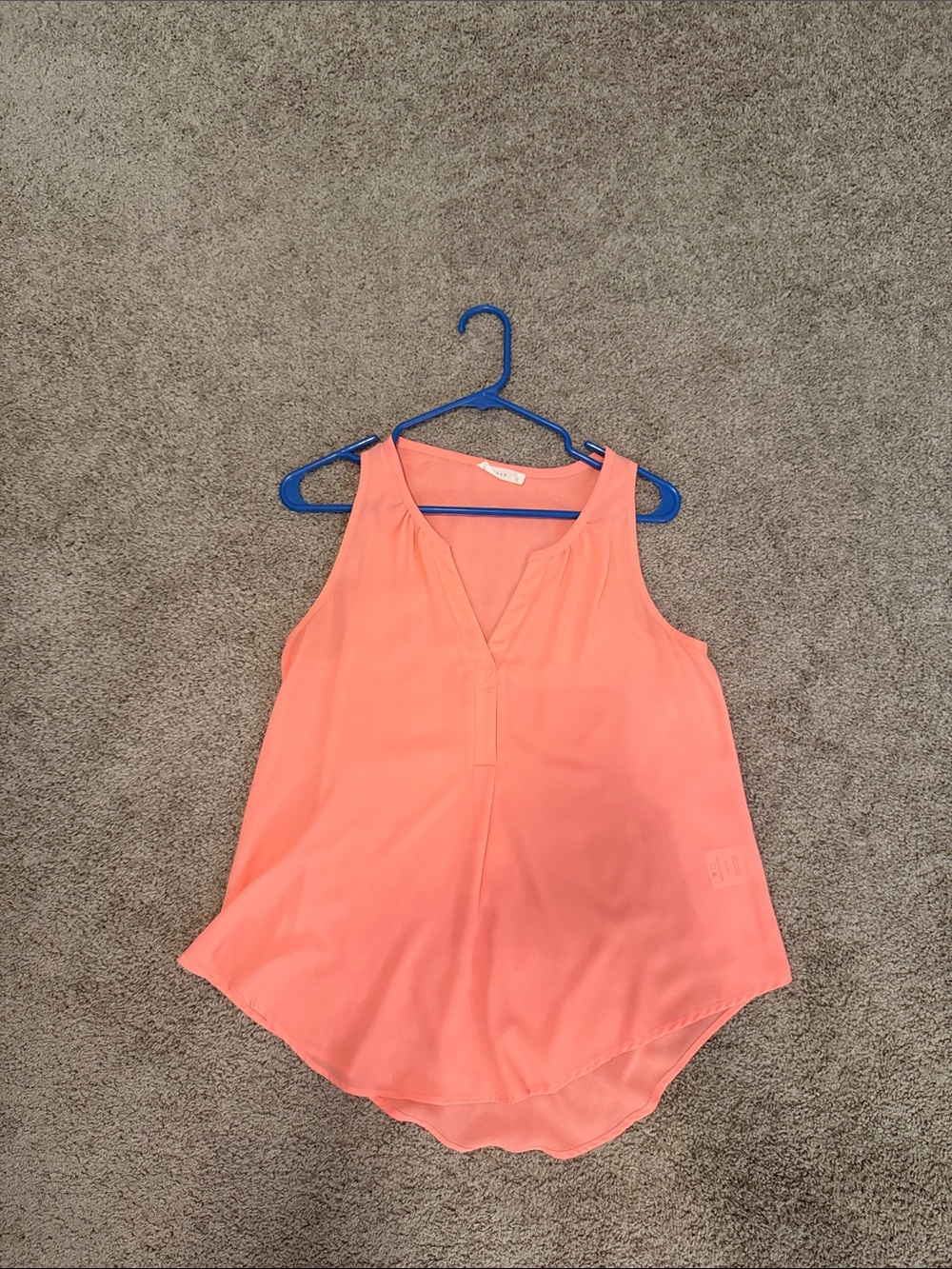Lush Coral V-Neck Sleeveless Camisole